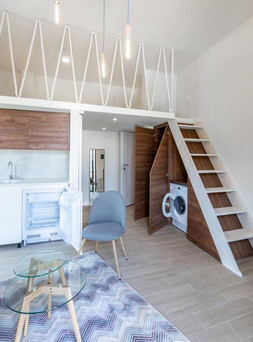 Mini Condos 13 D1 - Modern Studio With Mezzanine ティヴァト エクステリア 写真