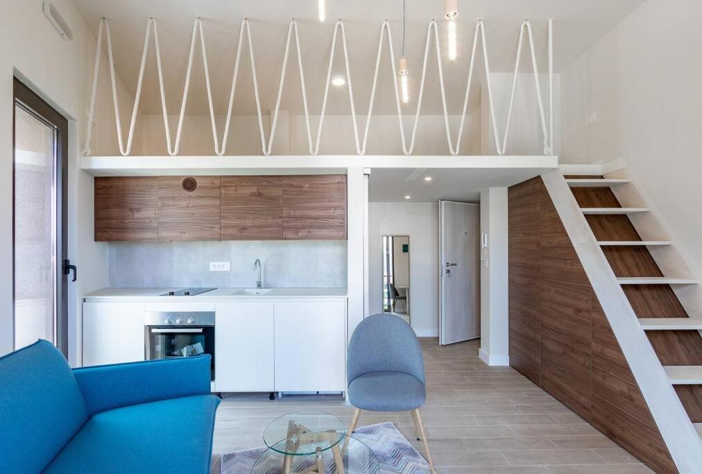 Mini Condos 13 D1 - Modern Studio With Mezzanine ティヴァト エクステリア 写真